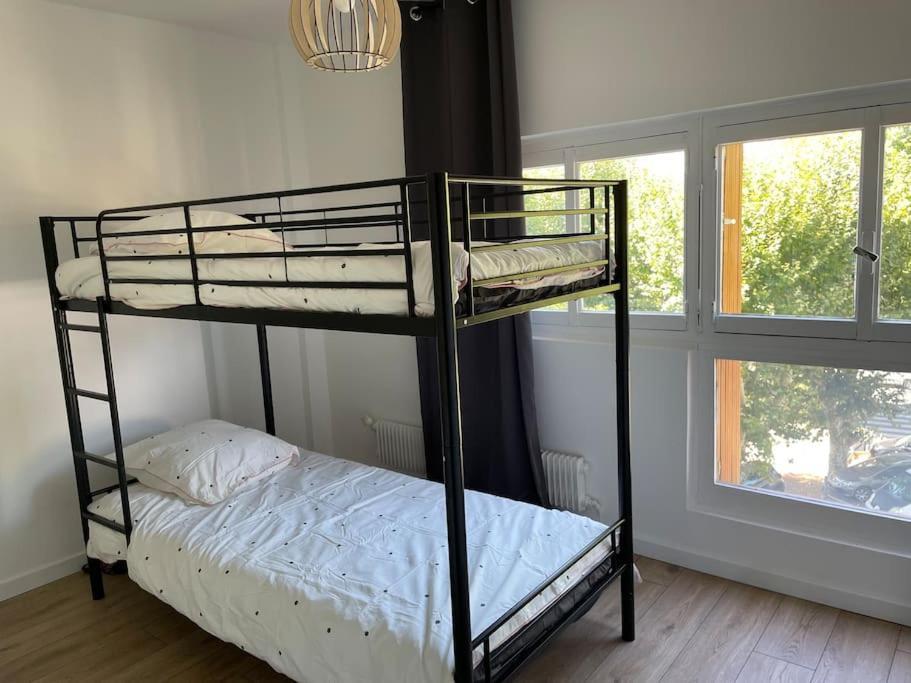 Apartment Design Pour 6 Pers Dans Le Centre De De Pce - Proche Fontaine Moussue